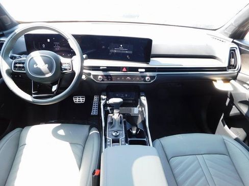 New 2025 Kia Sorento SX Prestige w/ Sage Leather Package image 16