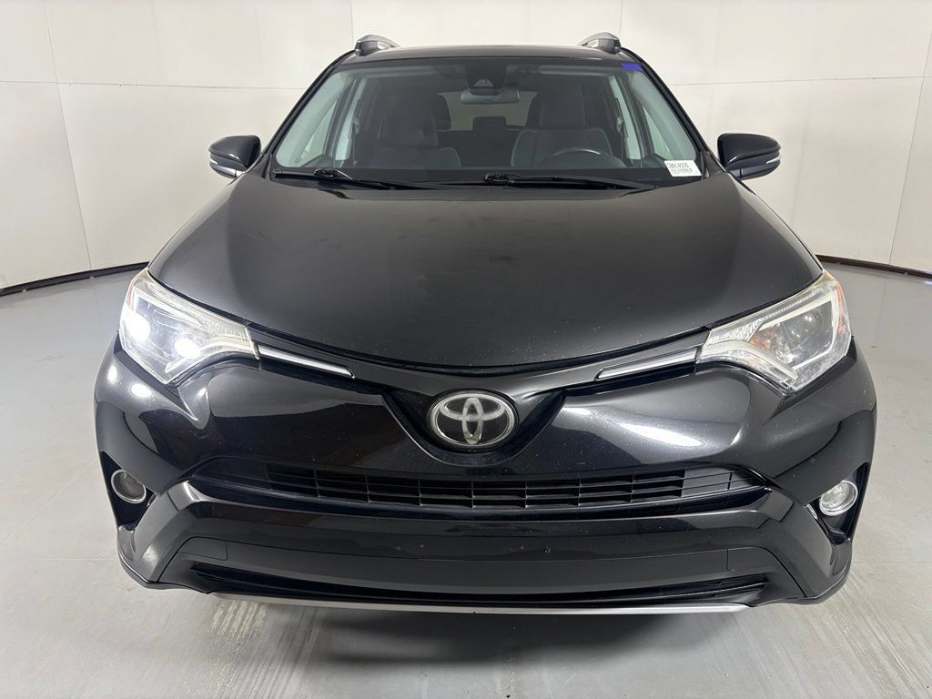 Used 2018 Toyota RAV4 XLE w/ Plus Extra Value Package AWD/4WD image 3