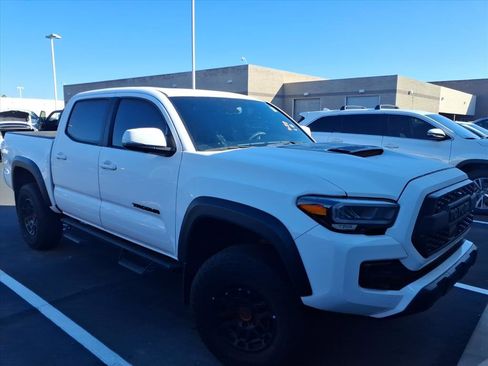 Certified 2023 Toyota Tacoma TRD Pro image 2