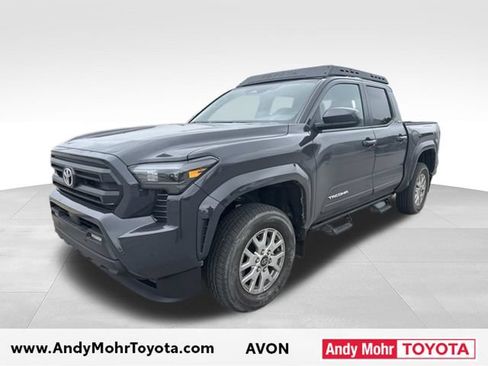 Used 2024 Toyota Tacoma SR5 AWD/4WD image 3