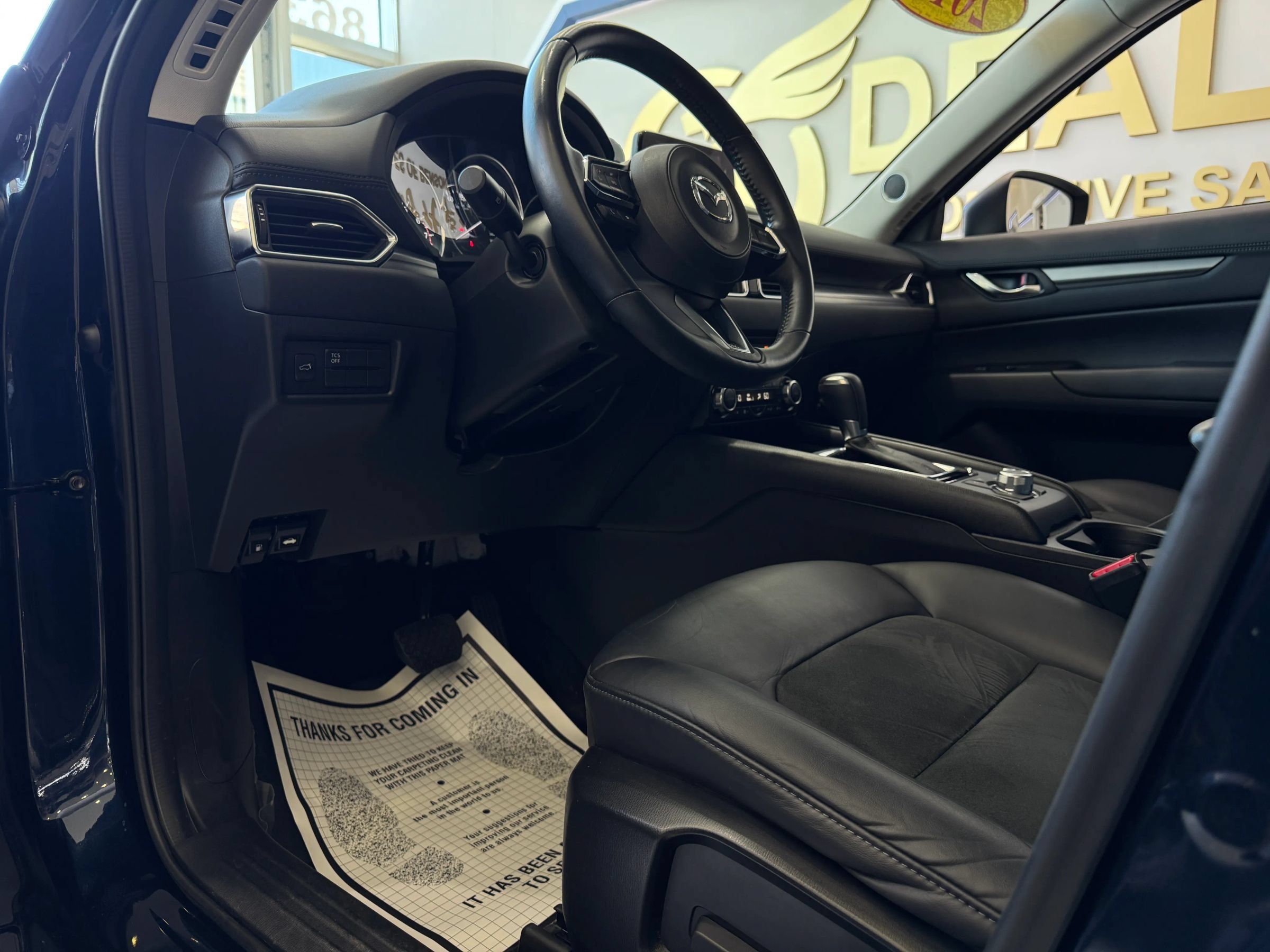 Used 2017 MAZDA CX-5 Touring w/ Preferred Equipment Package AWD/4WD image 13