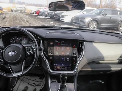 Used 2022 Subaru Outback Premium image 27