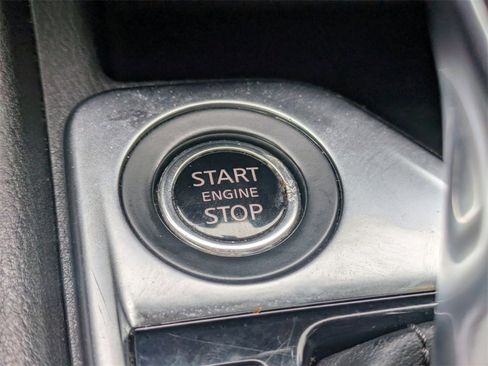 Used 2021 Nissan Sentra SV image 39