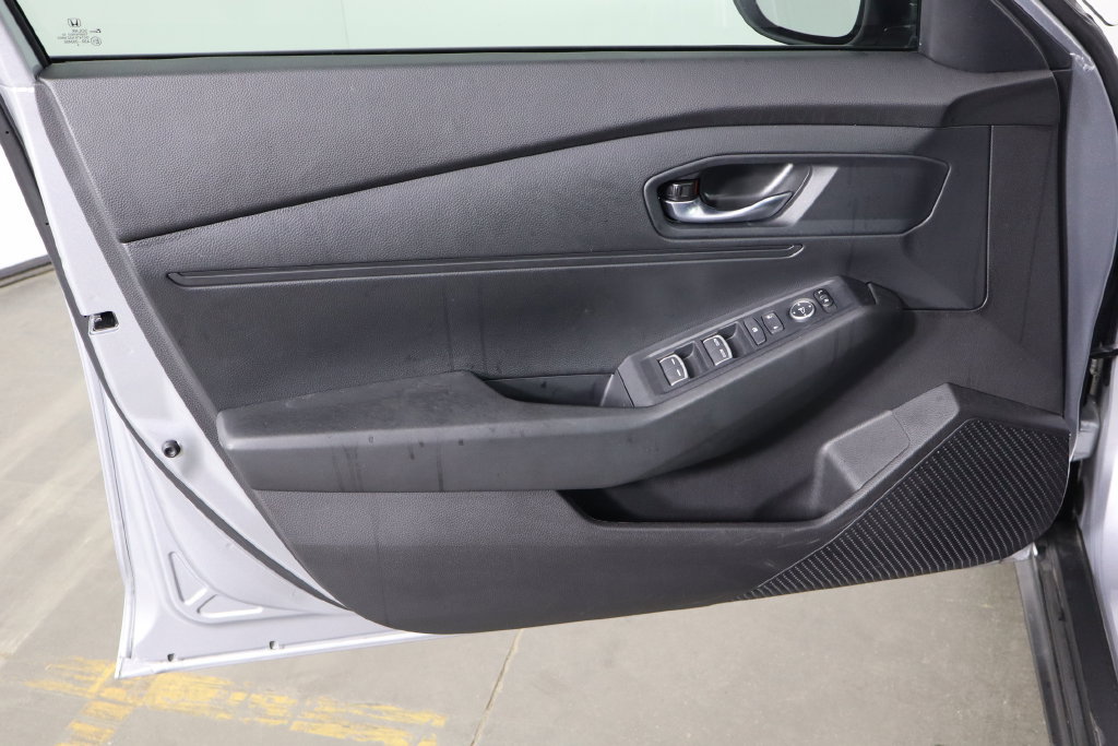 Used 2025 Honda Accord LX image 18