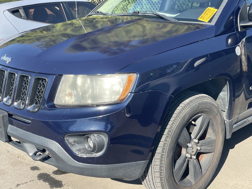 Used 2013 Jeep Compass Sport AWD/4WD image 12