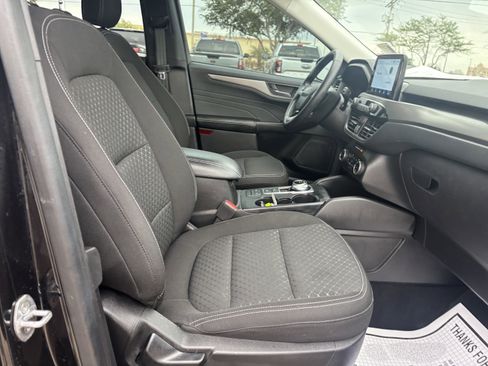 Used 2023 Ford Escape Active image 24