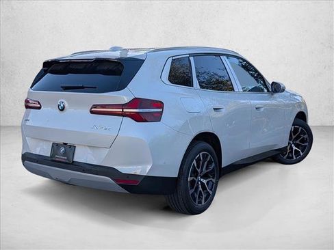New 2026 BMW X3 xDrive30 w/ Premium Package AWD/4WD image 2