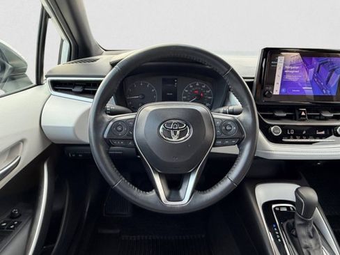 Used 2024 Toyota Corolla SE image 13