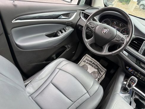 Used 2021 Buick Enclave Premium w/ Sun and Sites Package AWD/4WD image 16