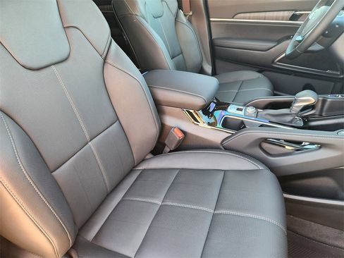 New 2025 Kia Telluride EX image 10