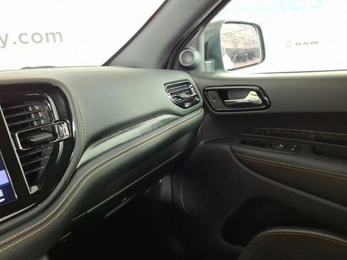 Used 2025 Dodge Durango R/T image 23