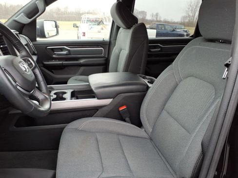 Used 2022 RAM 1500 Big Horn AWD/4WD image 13