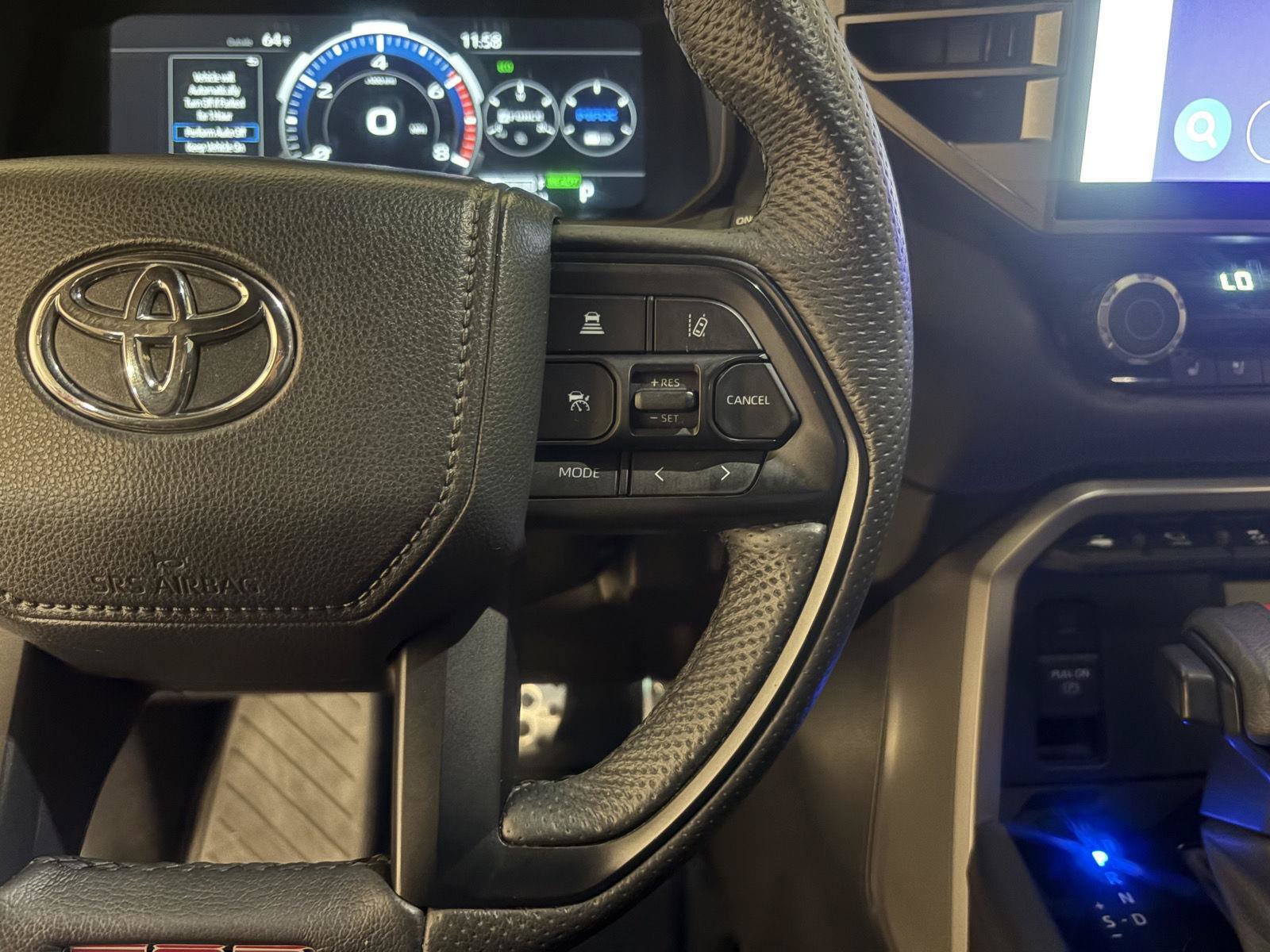Used 2025 Toyota Sequoia 4WD image 27