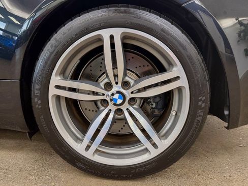 Used 2009 BMW M6 Convertible image 12