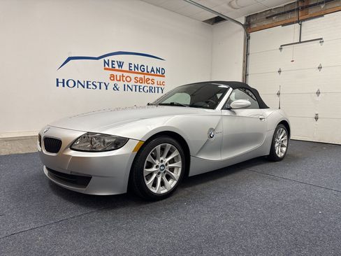 Used 2008 BMW Z4 3.0si RWD image 5