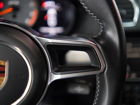 Used 2016 Porsche Cayman GT4 RWD image 81