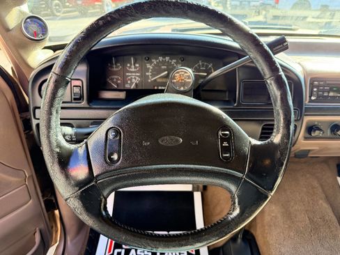 Used 1997 Ford F250 XLT image 19