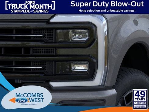 New 2025 Ford F250 Platinum w/ FX4 Off-Road Package image 18