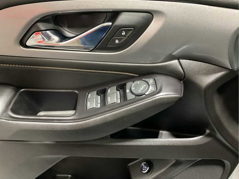 Used 2019 Chevrolet Traverse RS image 10