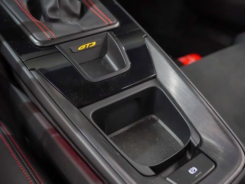 Certified 2022 Porsche 911 GT3 image 30