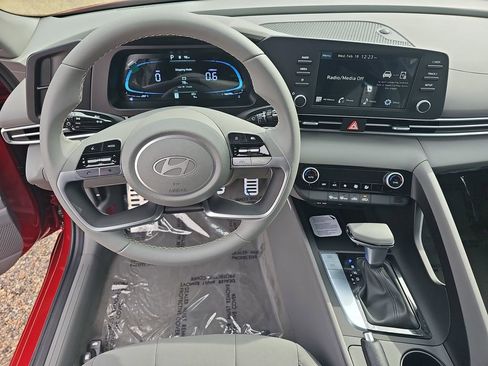 New 2026 Hyundai Elantra Sport FWD image 17