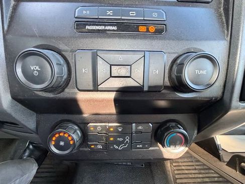 Used 2020 Ford F250 XL w/ Power Equipment Group image 14