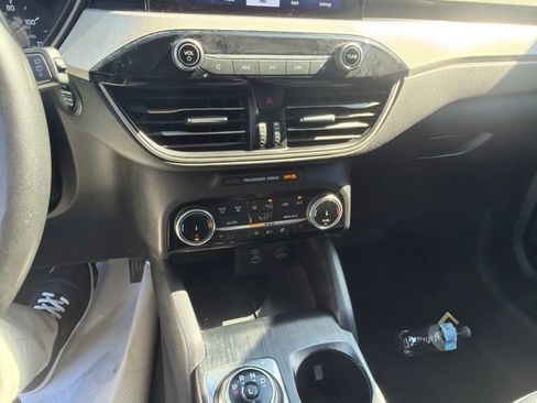 Used 2022 Ford Escape SEL AWD/4WD image 13