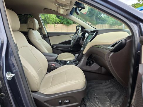 Used 2017 Hyundai Santa Fe Sport FWD image 27