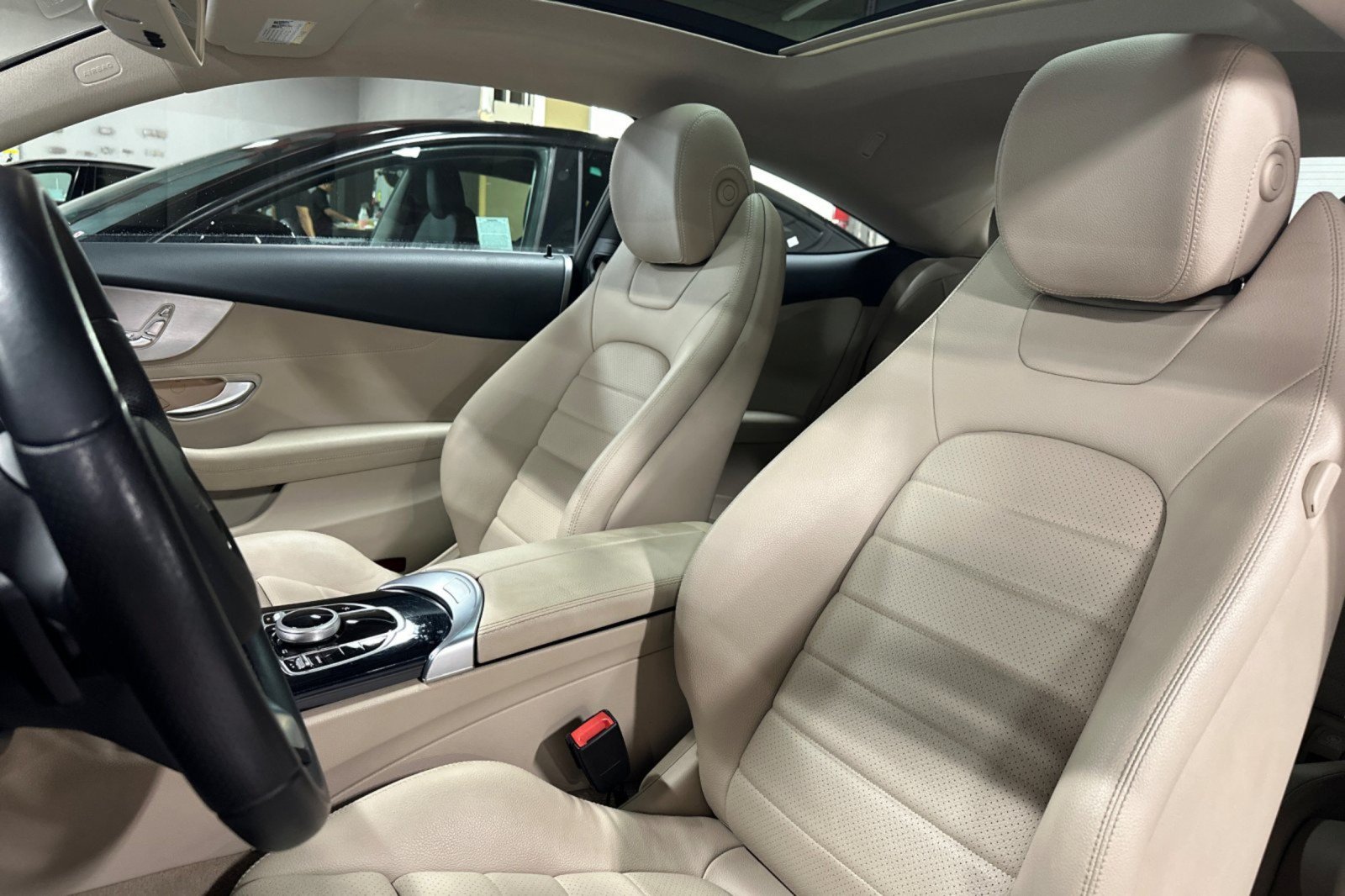 Used 2017 Mercedes-Benz C 300 Coupe image 24