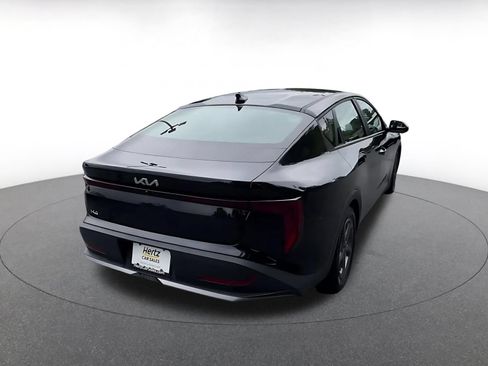 Used 2025 Kia K4 FWD image 12