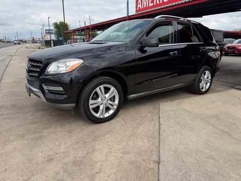 Used 2013 Mercedes-Benz ML 350 BlueTEC 4MATIC image 11