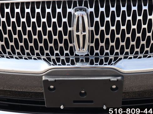 Used 2022 Lincoln Nautilus Reserve image 36