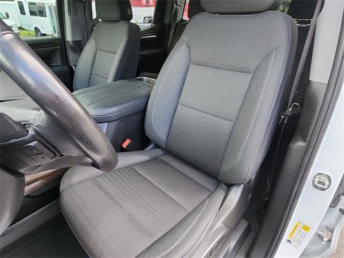 Used 2023 Chevrolet Silverado 1500 LT Trail Boss w/ LPO, Dark Essentials Package image 11