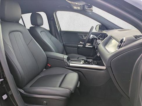 Certified 2025 Mercedes-Benz GLA 250 image 20