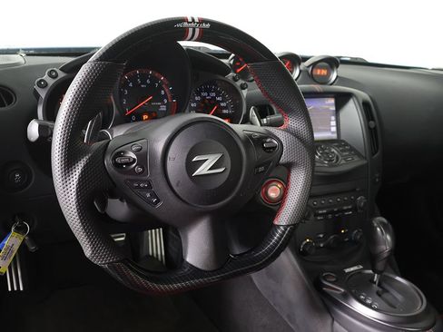 Used 2016 Nissan 370Z NISMO RWD image 20