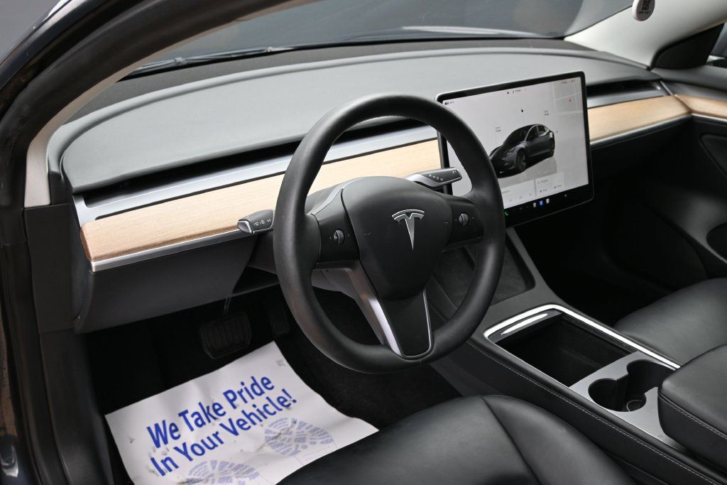 Used 2023 Tesla Model 3 Standard Range RWD image 17