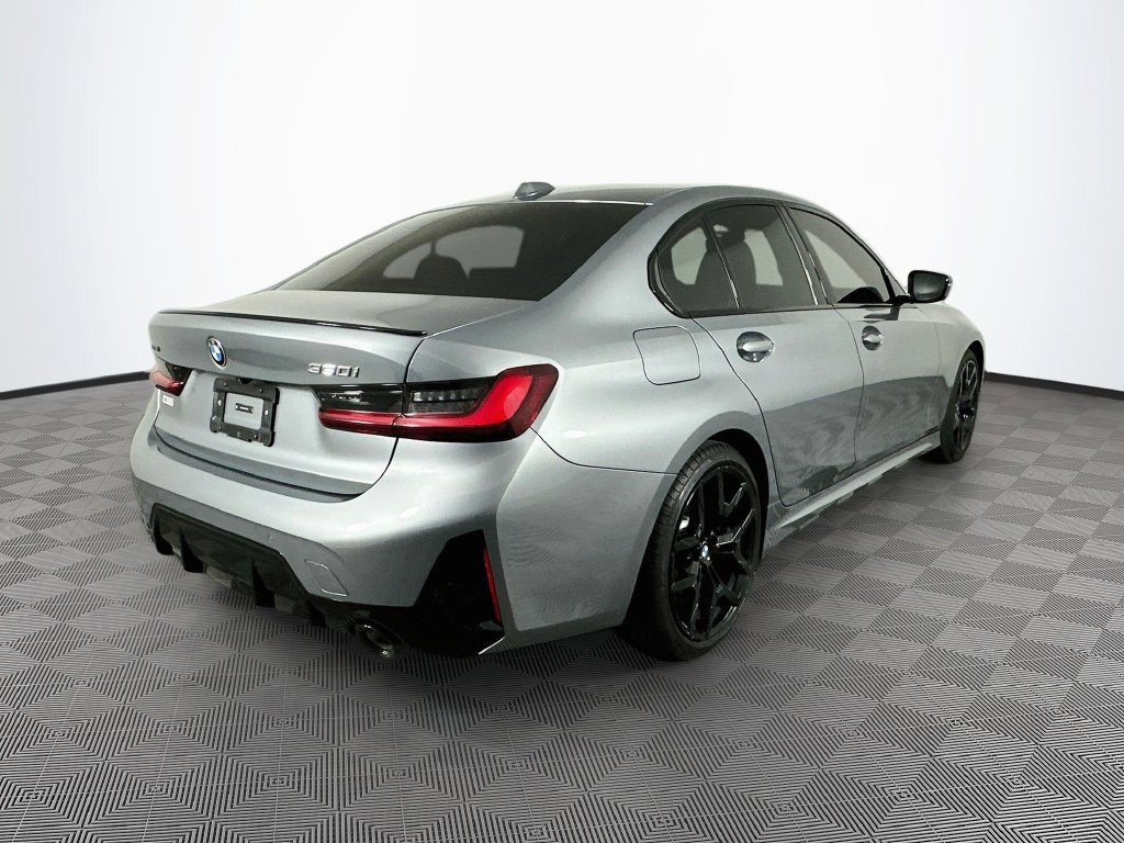 Used 2025 BMW 330i xDrive Sedan w/ M Sport Package AWD/4WD image 10