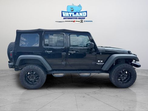 Used 2008 Jeep Wrangler Unlimited X AWD/4WD image 16