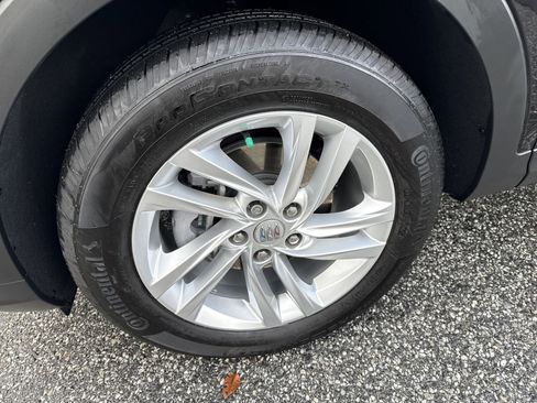 Used 2025 Buick Envista Preferred w/ Convenience I Package image 11