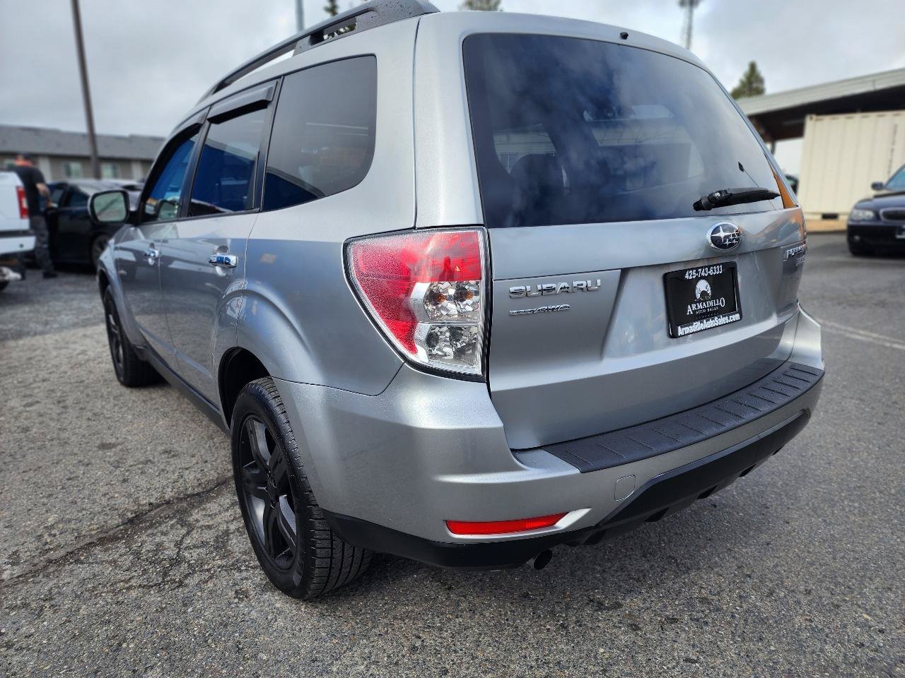 Used 2010 Subaru Forester 2.5X Premium w/ Popular Equipment Group 5B AWD/4WD image 8