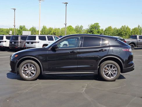 Used 2024 Alfa Romeo Stelvio Sprint image 7