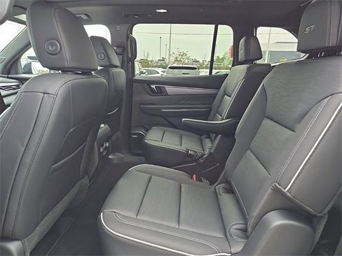 New 2025 Buick Enclave Sport Touring w/ Power Package image 16