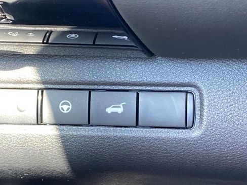 New 2026 Nissan Pathfinder SV AWD/4WD image 15