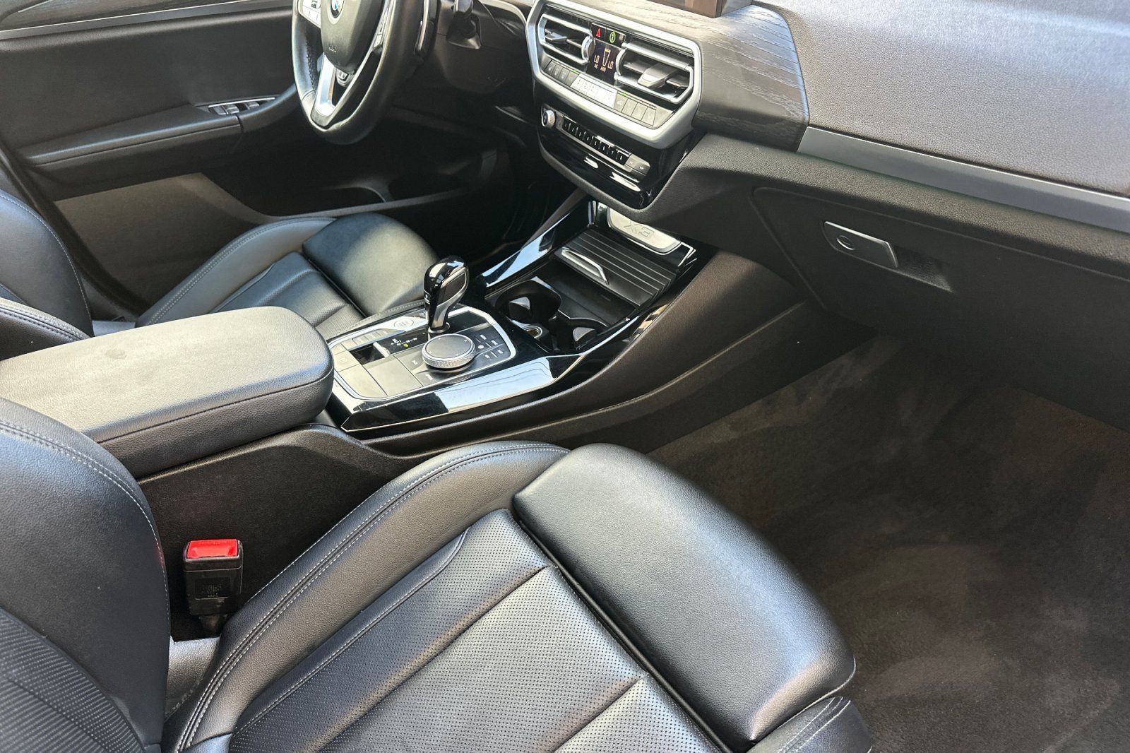 Used 2024 BMW X3 sDrive30i RWD image 15