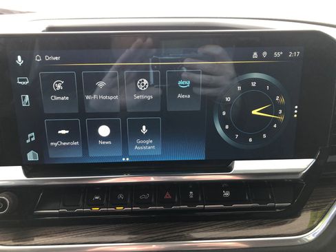 Used 2025 Chevrolet Silverado 1500 LT AWD/4WD image 24