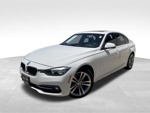 Used 2017 BMW 330i Sedan RWD image 1