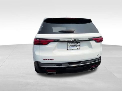 Certified 2022 Chevrolet Traverse Premier w/ Redline Edition AWD/4WD image 5