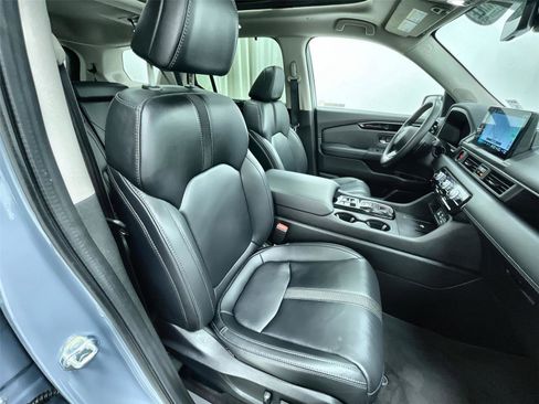 Certified 2023 Honda Pilot Touring image 33