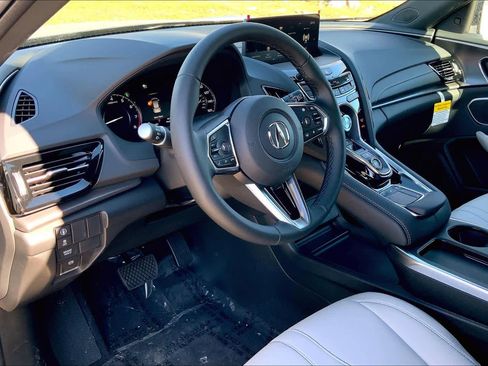 New 2026 Acura RDX SH-AWD image 8