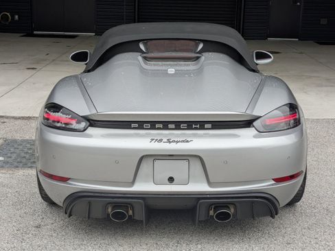 Certified 2021 Porsche 718 Boxster Spyder RWD image 10